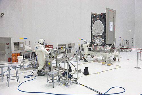 Loading of spacecraft propellants.